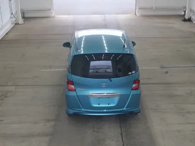 Honda Freed Spike