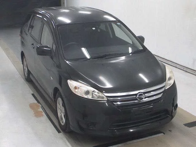 Nissan Lafesta  с аукциона в Японии