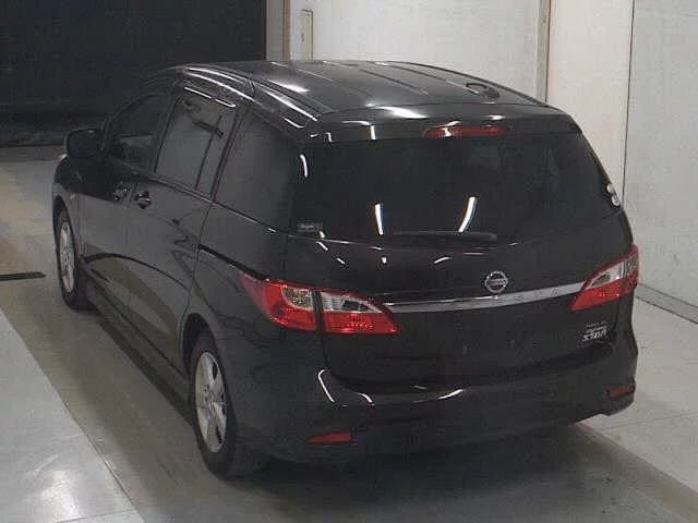Nissan Lafesta  с аукциона в Японии