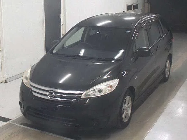Nissan Lafesta  с аукциона в Японии