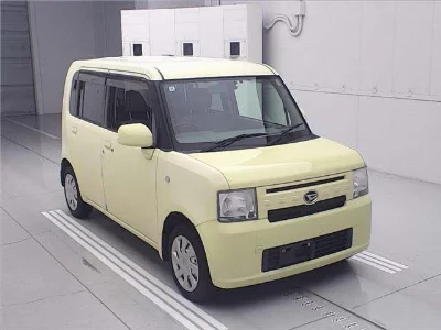 DAIHATSU MOVE CONTE
