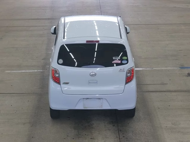 Daihatsu Mira e:S  с аукциона в Японии