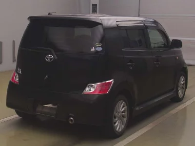 TOYOTA BB