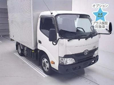 TOYOTA DYNA