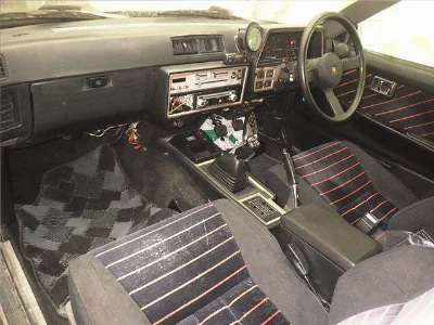 NISSAN SKYLINE