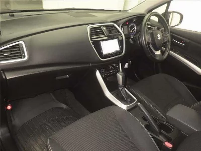 SUZUKI SX4
