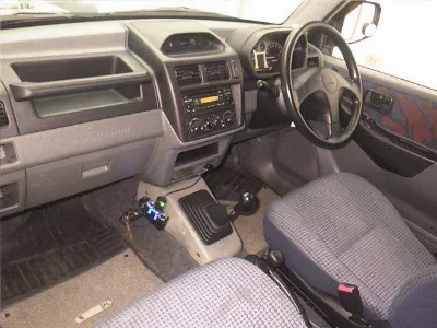 MITSUBISHI PAJERO MINI