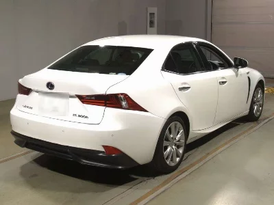 Lexus IS300h