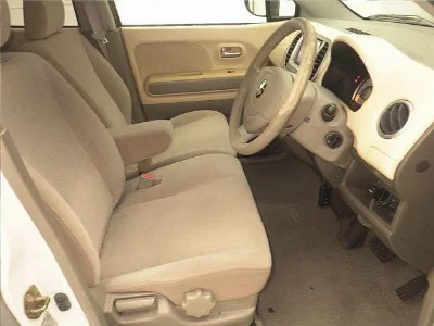 SUZUKI MRWAGON