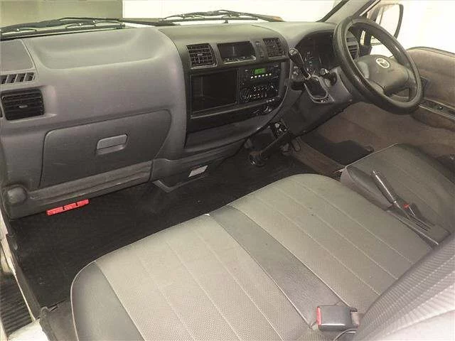 Mazda Bongo  с аукциона в Японии