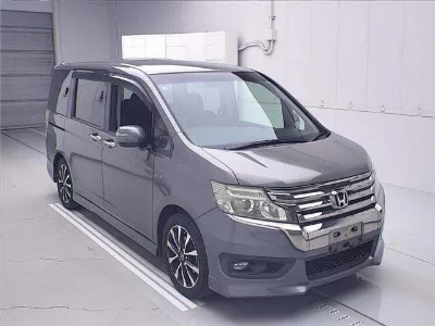 HONDA STEPWGN SPADA