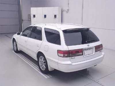 Toyota Mark II Wagon Qualis