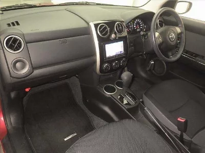 Mazda Verisa