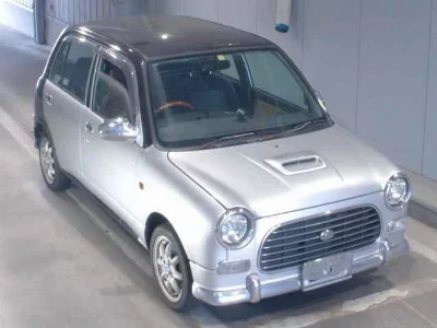 Daihatsu Mira Gino