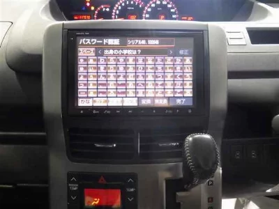 TOYOTA VOXY