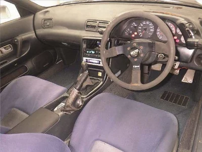 NISSAN SKYLINE