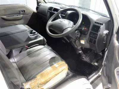 MAZDA BONGO VAN
