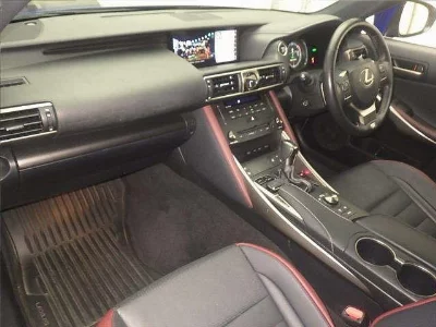 LEXUS IS