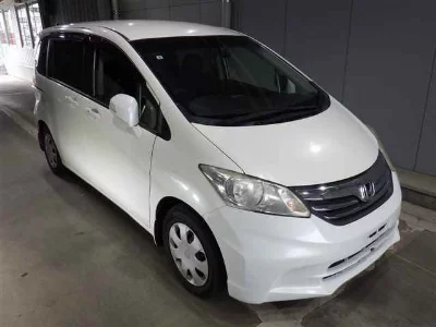 HONDA FREED