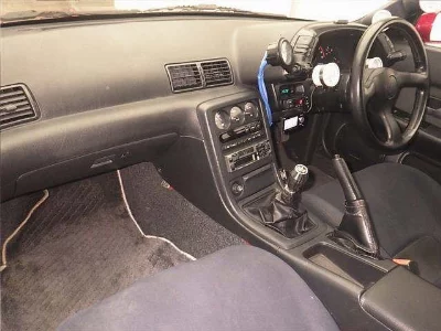 NISSAN SKYLINE