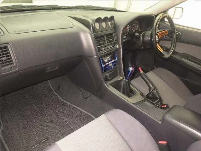 NISSAN SKYLINE