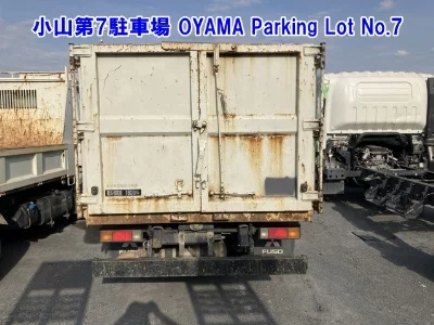 MITSUBISHI CANTER