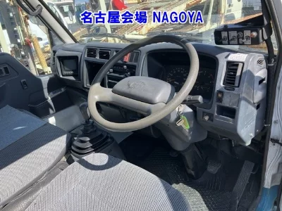 TOYOTA DYNA