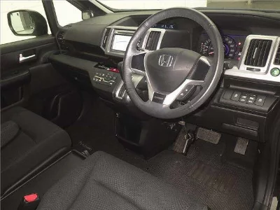 HONDA STEPWGN SPADA
