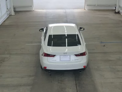 Lexus IS350