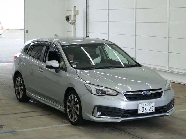 Subaru Impreza  с аукциона в Японии