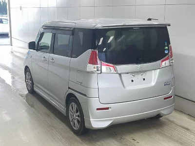 Suzuki Solio