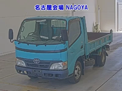 TOYOTA DYNA