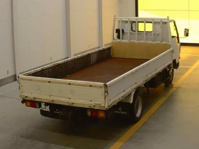 Mitsubishi Fuso Canter