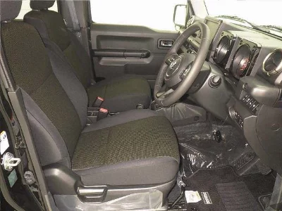 SUZUKI JIMNY NOMADE