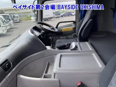 NISSAN DIESEL (UD) QUON