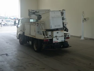 Hino Dutro