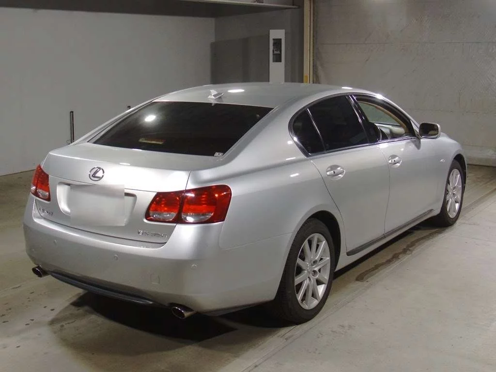 Lexus GS  с аукциона в Японии
