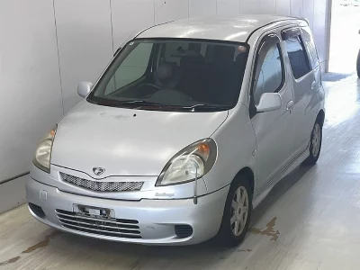 Toyota FUN CARGO