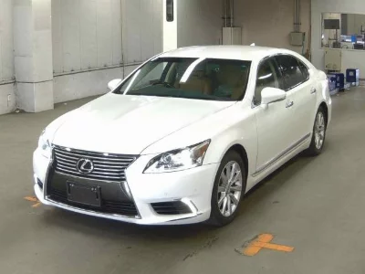 Lexus LS460L