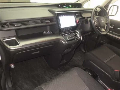 HONDA STEPWGN SPADA