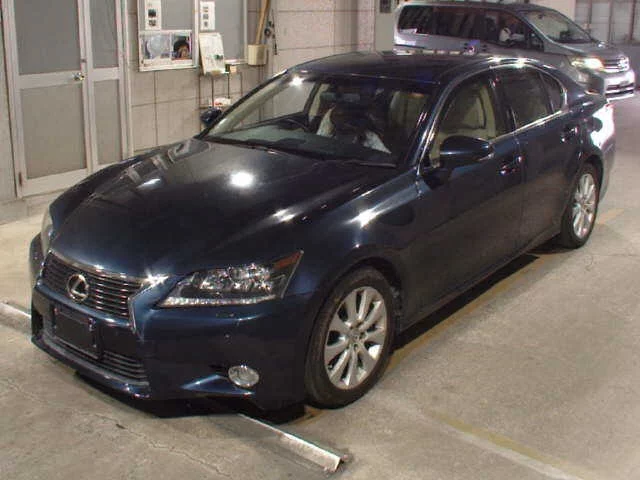 Lexus GS  с аукциона в Японии