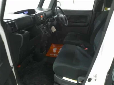 Daihatsu HIJET CADDY