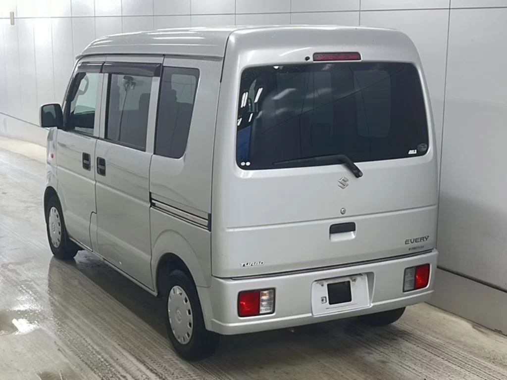 Suzuki Every  с аукциона в Японии