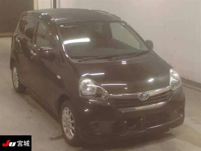 Daihatsu Mira e:S  с аукциона в Японии