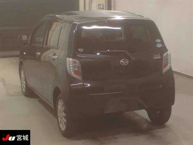 Daihatsu Mira e:S  с аукциона в Японии