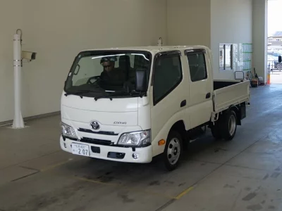 TOYOTA DYNA