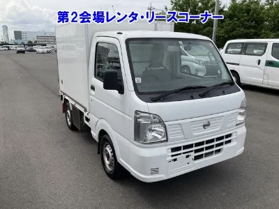 Nissan NT100 Clipper
