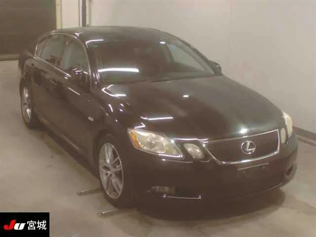 Lexus GS  с аукциона в Японии