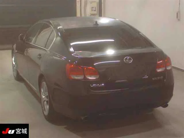 Lexus GS  с аукциона в Японии