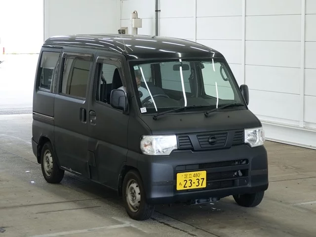 Nissan NV100 Clipper  с аукциона в Японии